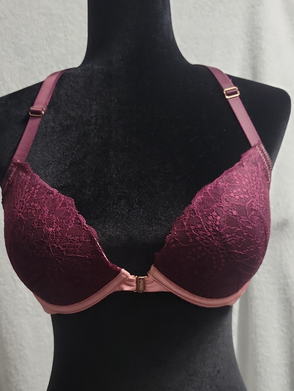 Victoria's Secret PINK 36D Date Front-Close Racerback Bra